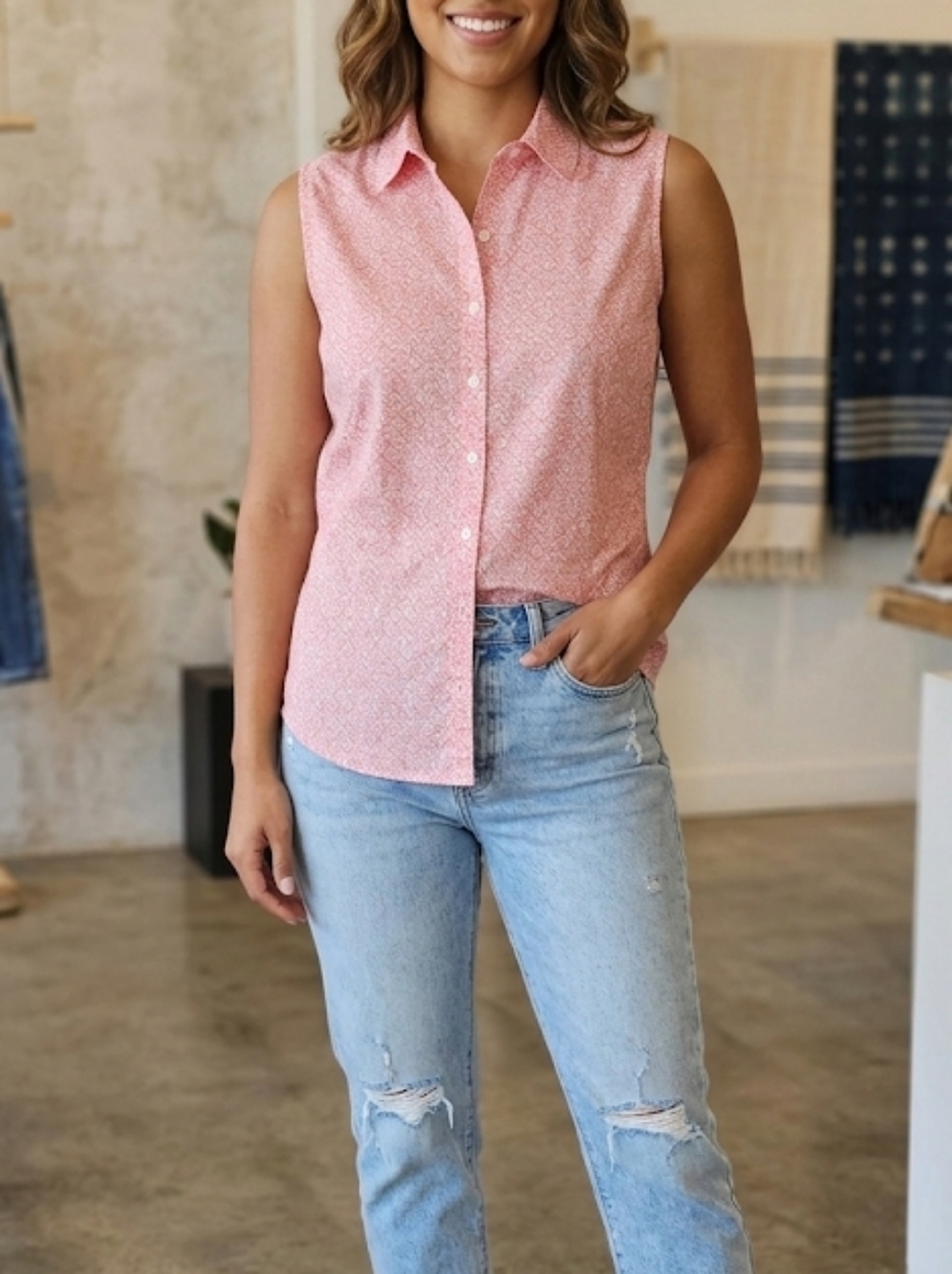 Eddie Bauer Women's Pink Button Down Shirt Soze L